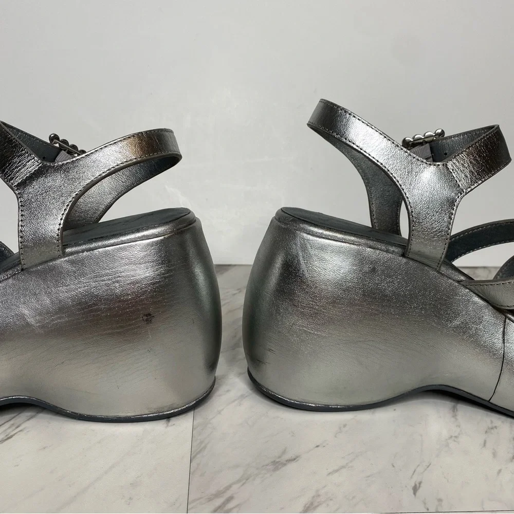 New! Free People Brooklyn Silver Leather Ankle Strap Sandal 9 1/2